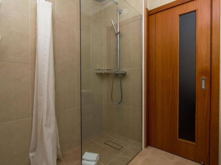 Globe 45 - Location & The Strip Apartment Albufeira