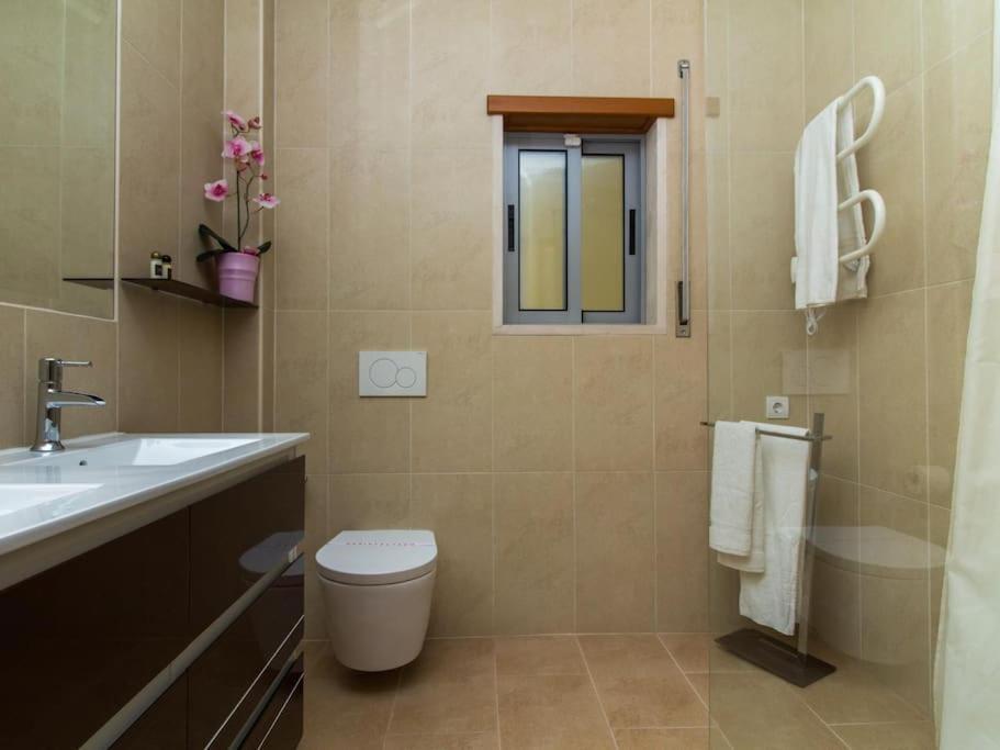 Apartment Globe 45 - Location & The Strip Albufeira